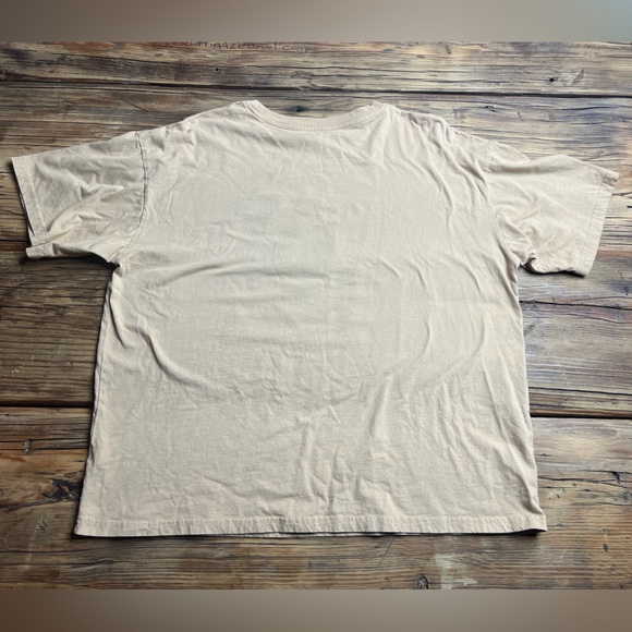 Arizona Desert Oversized Graphic Tee - Picture 4 of 5